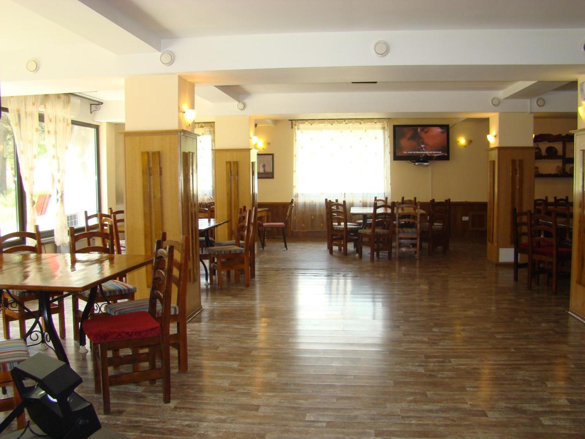 Hotel Zada Predeal Restoran fotoğraf